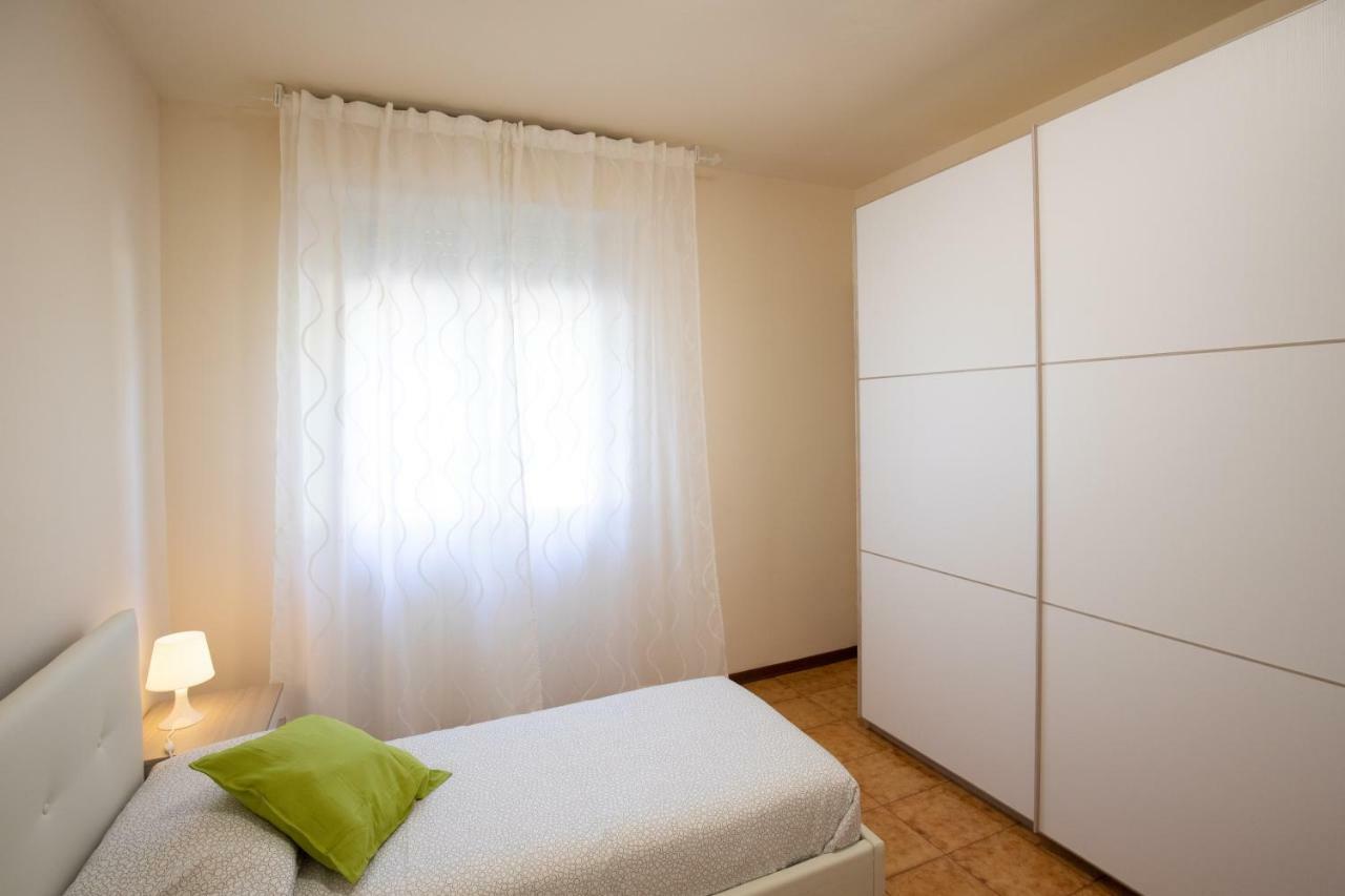 プラートCasa Del Soleアパートメント エクステリア 写真